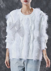 Gemütlicher weißer Patchwork-Nerzhaar-Strick-Kurzpullover für den Winter